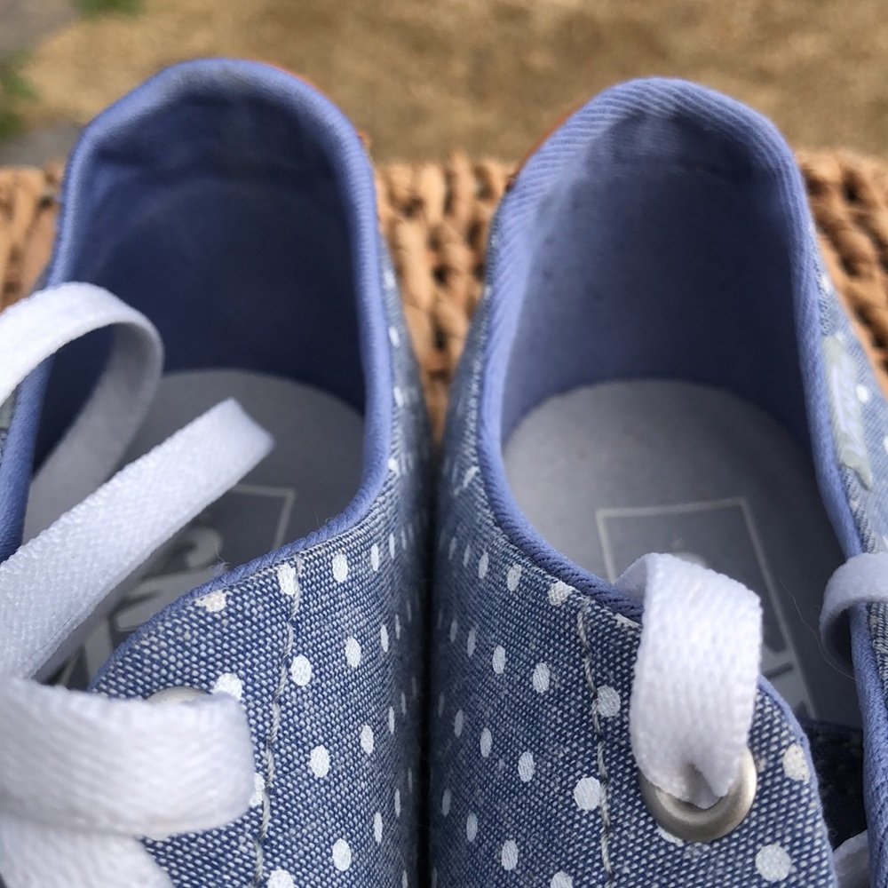 Vans Polkadots Shoes! - Picture 9 of 12